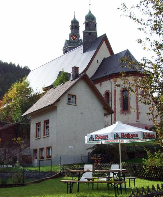 Europaeisches Gaeste- Und Seminarhaus Тодтмос Экстерьер фото